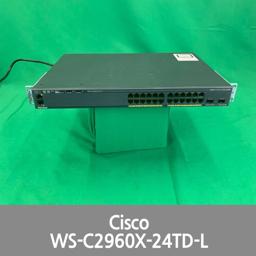 [Cisco] switch ws-C2960X-24TD-L v03 C2960X in nice shape with power cord